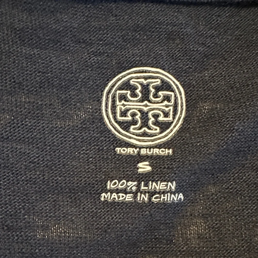 Tory Burch Parrot Print Tee - Picture 2 of 4